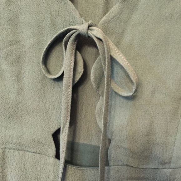 Fit and flare Mint dress🌿 - Picture 2 of 3